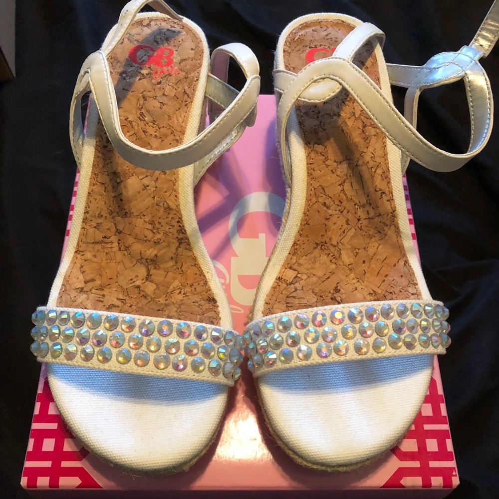 New in Box Gianni Binni Size 4 Wedge Sandals